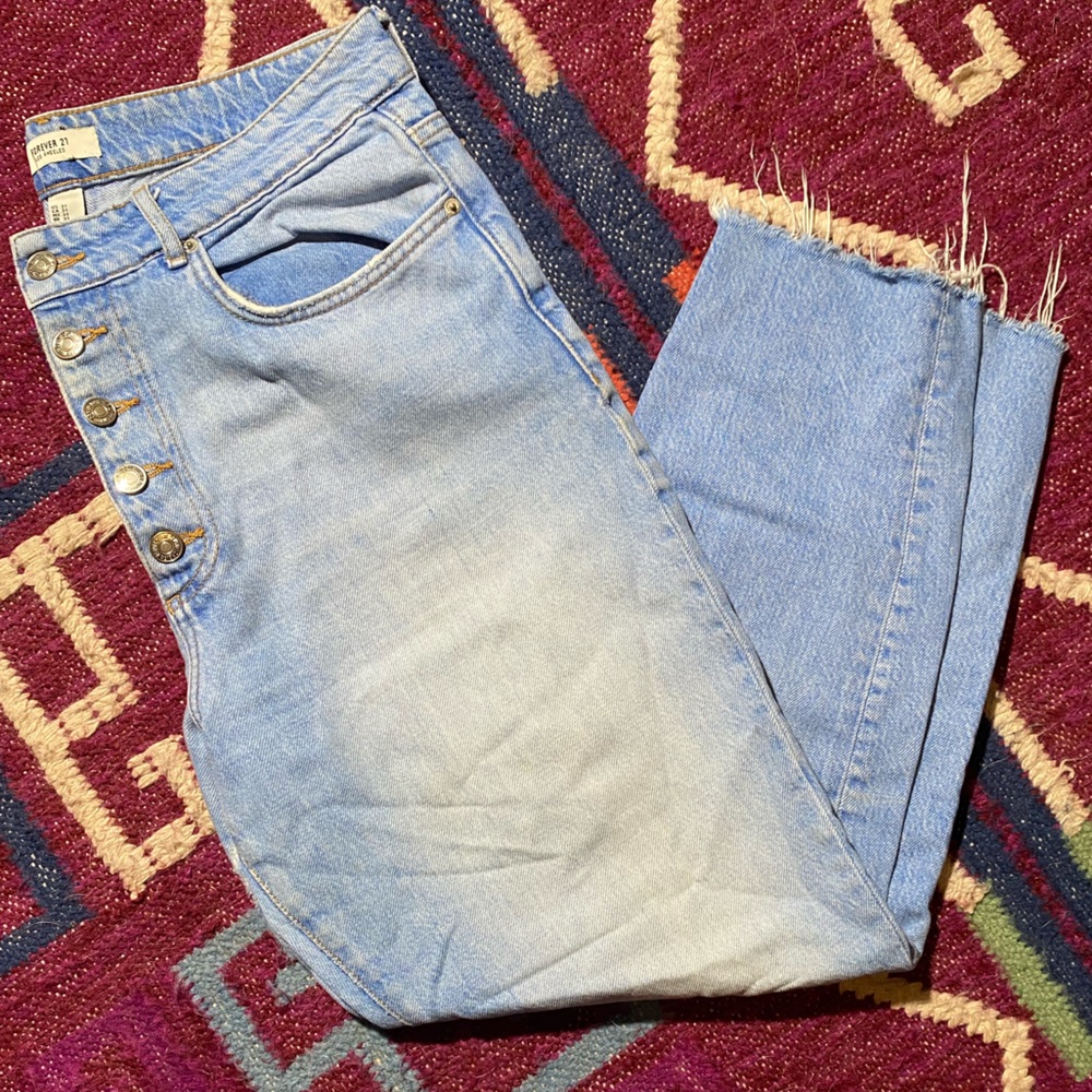 Forever 21 High-Rise 5 Button Jeans 31